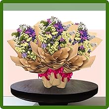 Dried Statice Flowers Used in Floral Arrangement